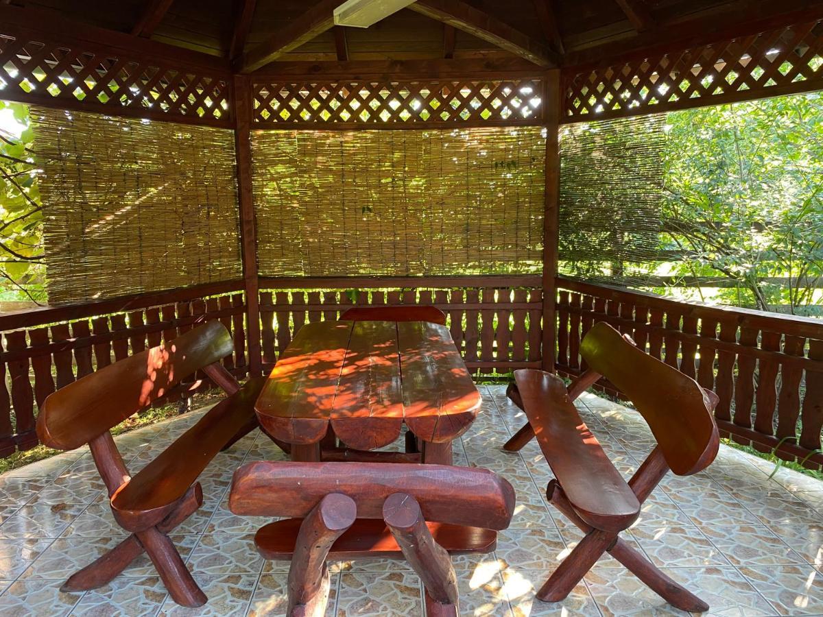 Csabi & Edi Vendeghaz Villa Sub Cetate Buitenkant foto
