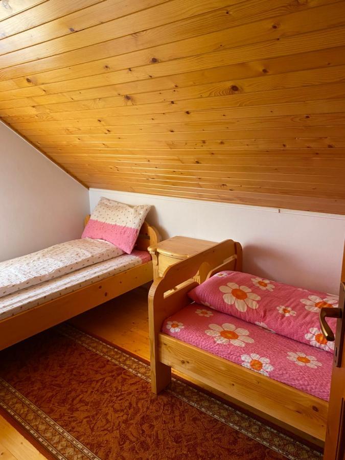 Csabi & Edi Vendeghaz Villa Sub Cetate Buitenkant foto